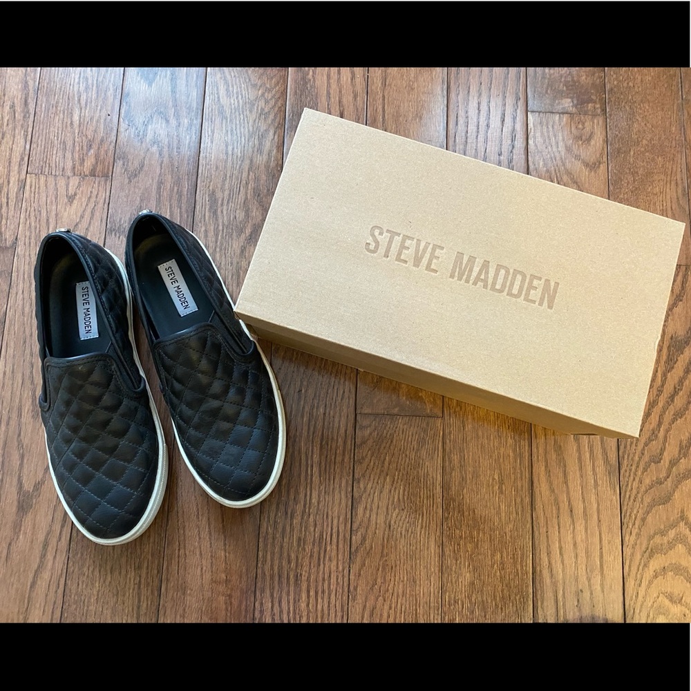 Steve Madden Slip ons